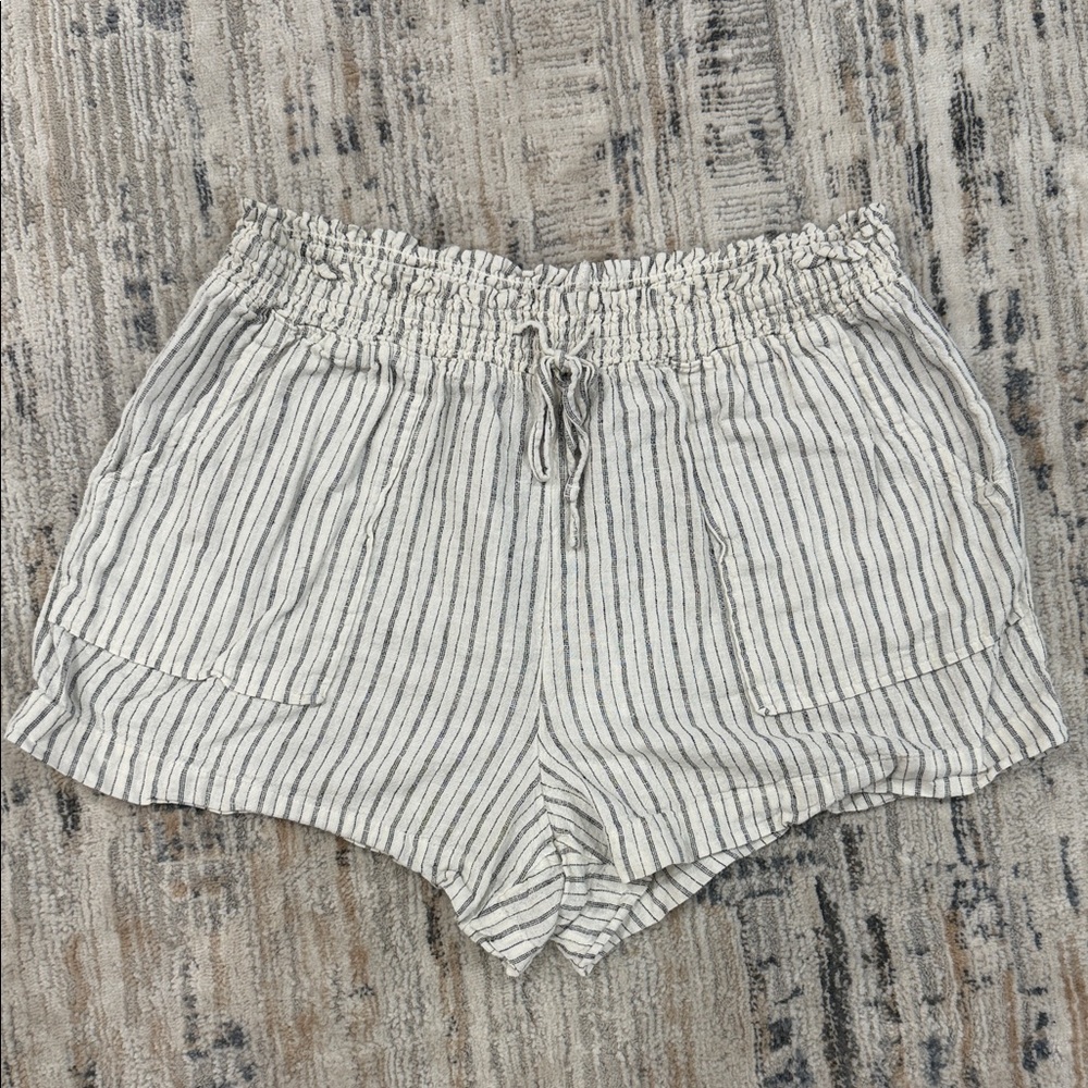 Time and Tru High Waist Striped Cream Shorts